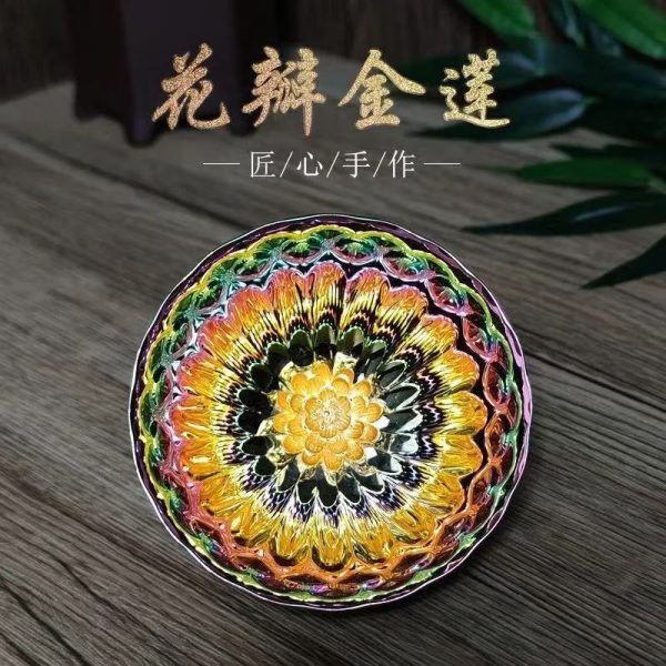 Handcrafted Petal Golden Lotus Tea Cup